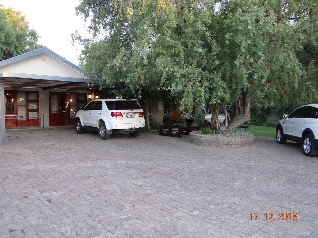 La Paix Guesthouse Beaufort West Eksteriør bilde