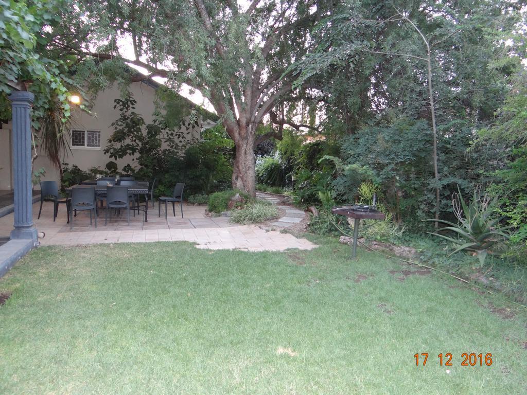 La Paix Guesthouse Beaufort West Eksteriør bilde