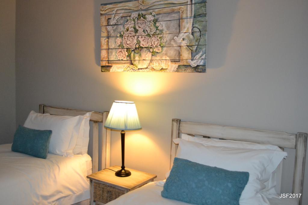 La Paix Guesthouse Beaufort West Eksteriør bilde