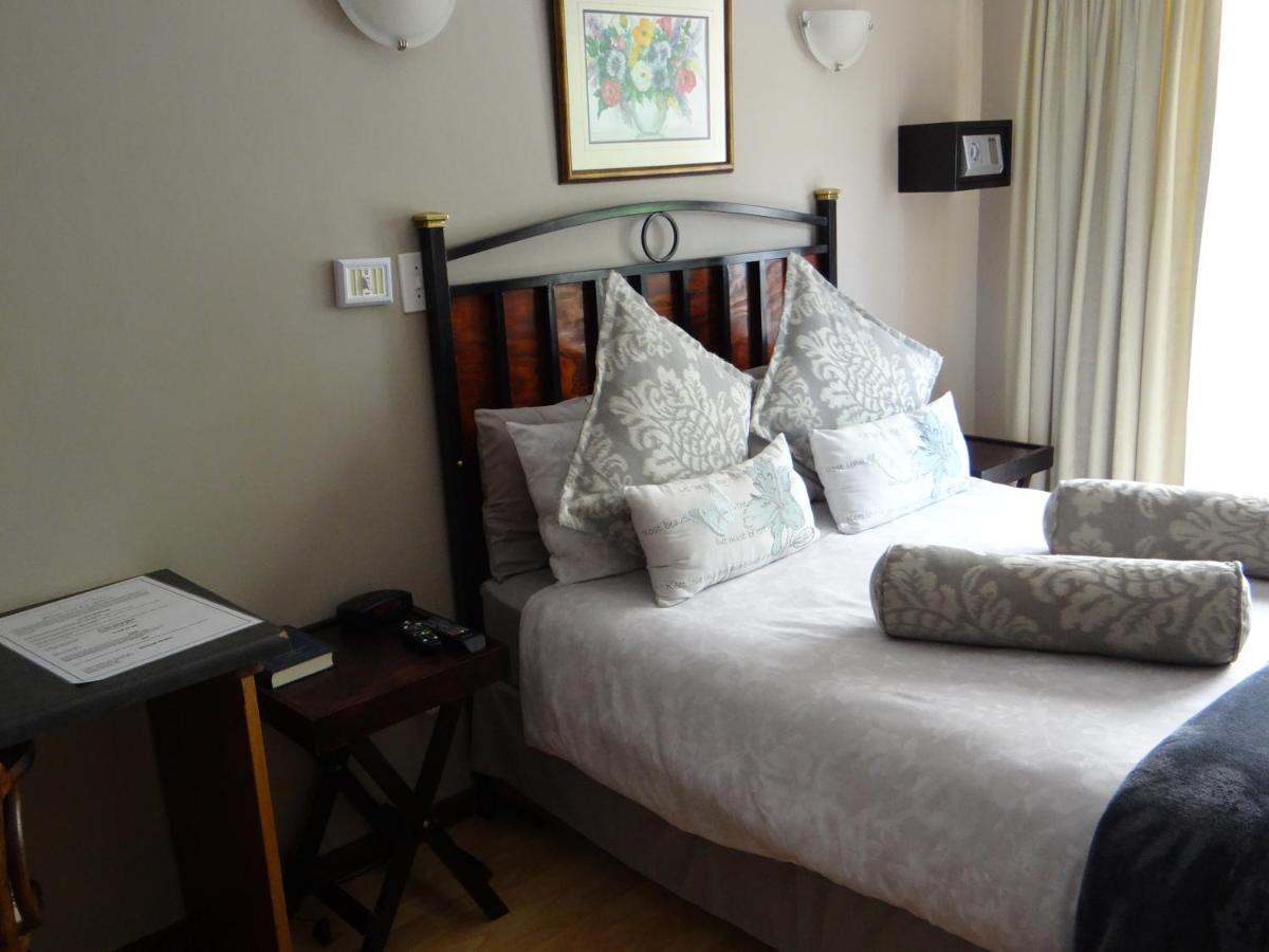 La Paix Guesthouse Beaufort West Eksteriør bilde