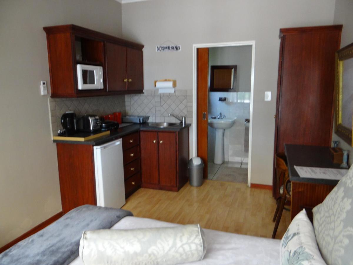 La Paix Guesthouse Beaufort West Eksteriør bilde